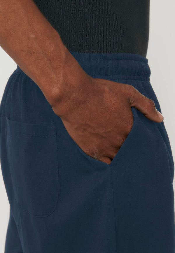 WAKER | Sustainable unisex shorts made from 100% organic cotton