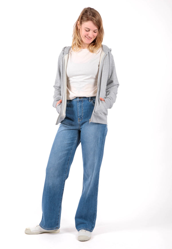 DALIA | Sustainable wide leg women's jeans made from 100% organic denim