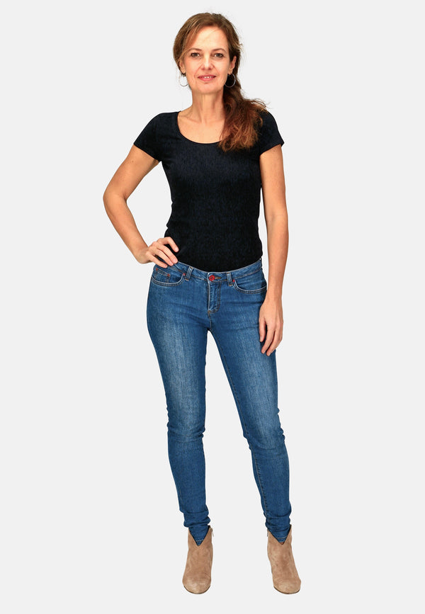 ROSA (Collection 2021) | Sustainable skinny fit mid indigo women's jeans made from organic denim