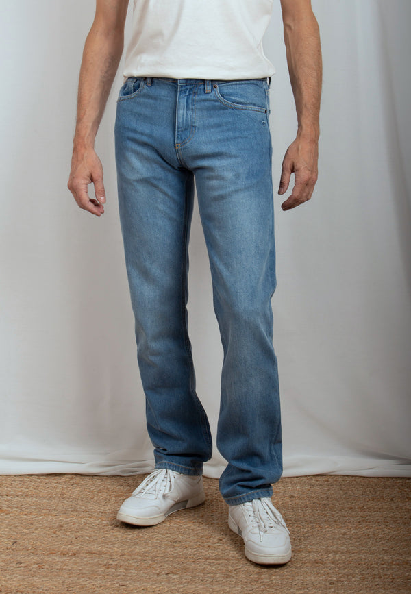 SVEN - Sustainable straight fit men's jeans made from 100% organic denim in Mid Indigo - new collection