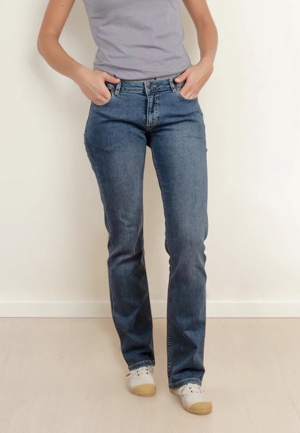 JOAN | Sustainable straight fit women's jeans made from organic denim in mid indigo 