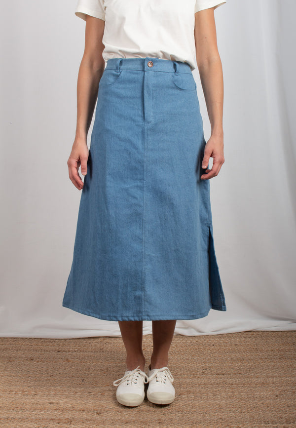 WICKIE | Sustainable wrap skirt in denim style made from 100% organic cotton 