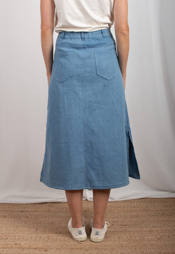 WICKIE | Sustainable wrap skirt in denim style made from 100% organic cotton 