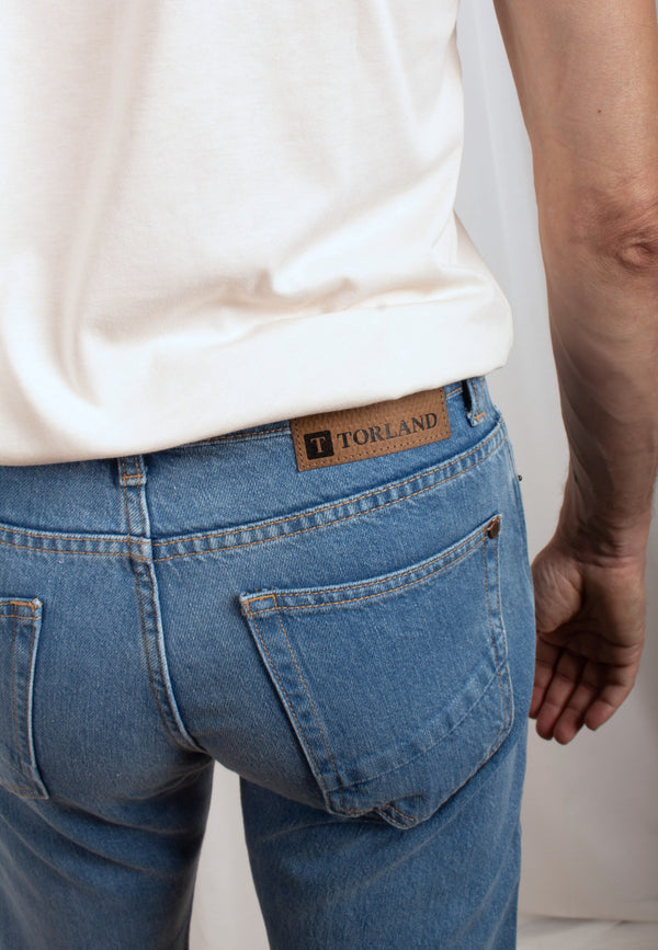 SVEN - Sustainable straight fit men's jeans made from 100% organic denim in Mid Indigo - new collection