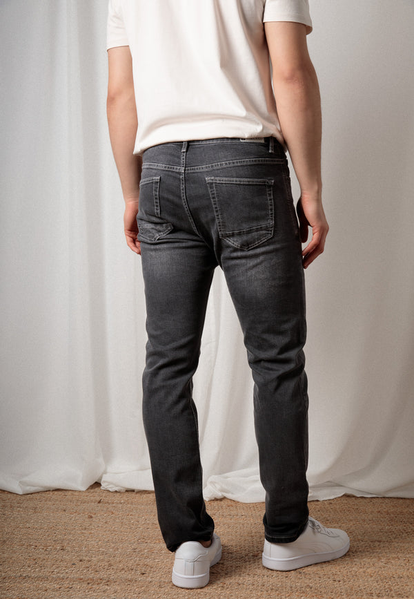 BENNY | Sustainable slim fit men's jeans made from organic cotton in grey