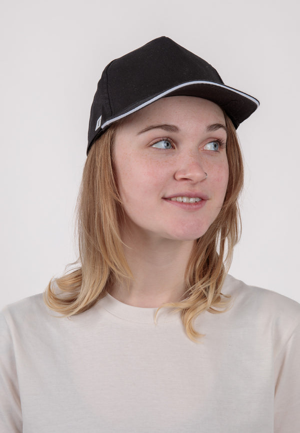 MYRTLE STRIPE | Sustainable unisex stripe baseball cap made from 100% organic cotton