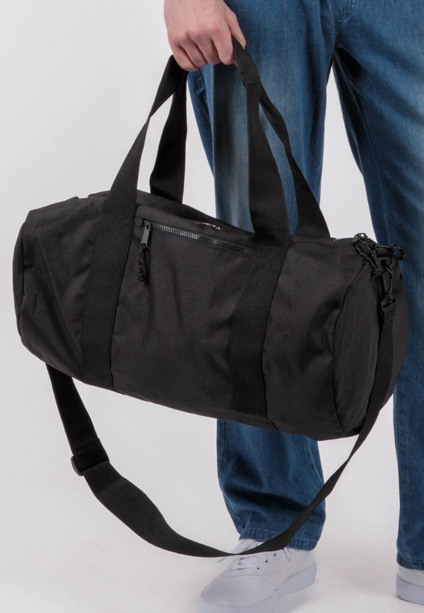 RECAI | Sustainable sports bag made from recycled polyester