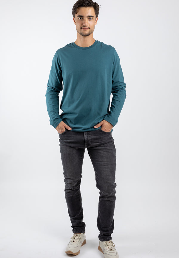 SHUFFLER | Sustainable men's long sleeve made from 100% organic cotton 