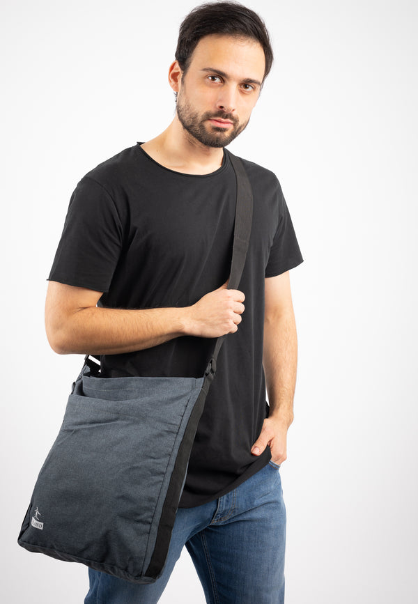 SHOMAN | Sustainable unisex shoulder bag made from recycled polyester