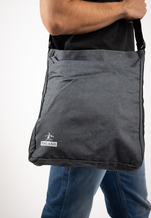 SHOMAN | Sustainable unisex shoulder bag made from recycled polyester