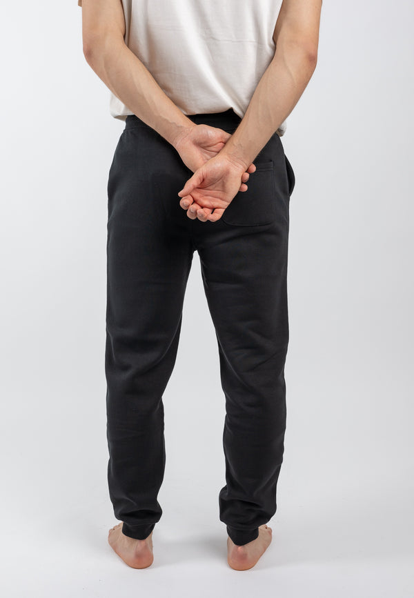 MOVER | Sustainable unisex sweatpants made from organic cotton 