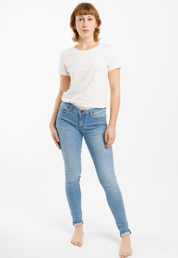 ROSA | Sustainable skinny fit women's jeans made from organic denim in light indigo