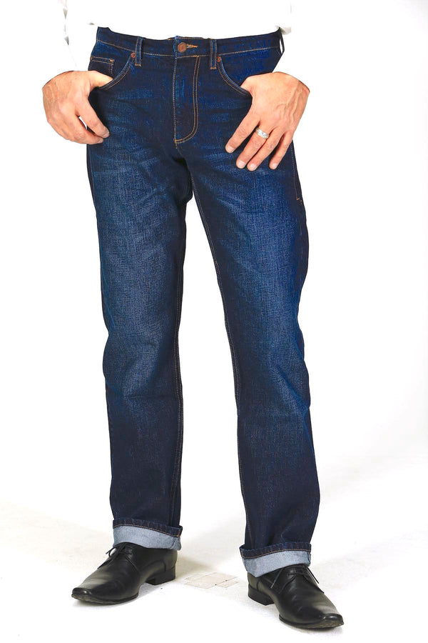 STRAIGHT FIT | Sustainable men's jeans made from organic denim in dark indigo (2020 collection) 