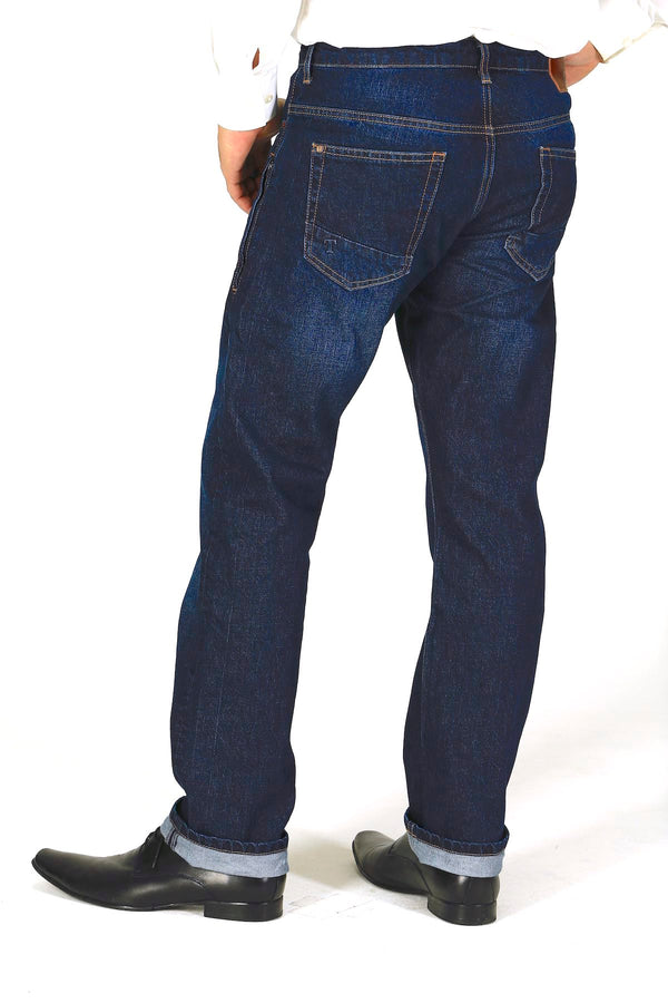 STRAIGHT FIT | Sustainable men's jeans made from organic denim in dark indigo (2020 collection) 