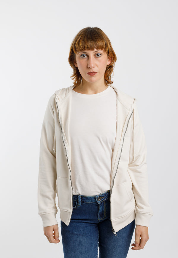 ZITA | Sustainable women's zip hoodie made from organic cotton 